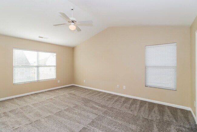 Building Photo - 1019 Yellow Bee Rd