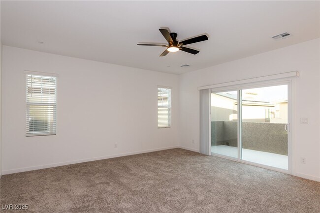 Building Photo - 494 Francesca Crst St