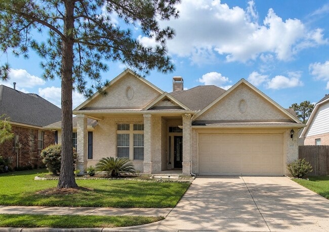 Building Photo - 3043 Summercrest Dr
