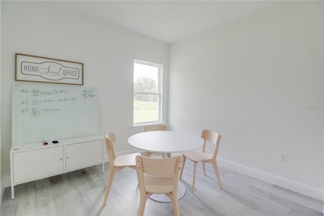 Building Photo - 511 Marion Oaks Ln