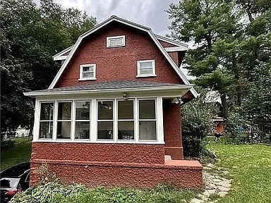 Building Photo - 5 Drumore Cres