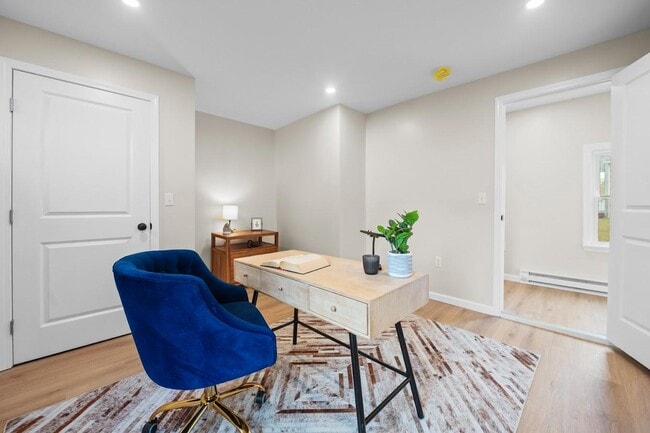 Building Photo - 6429 Wembridge Dr