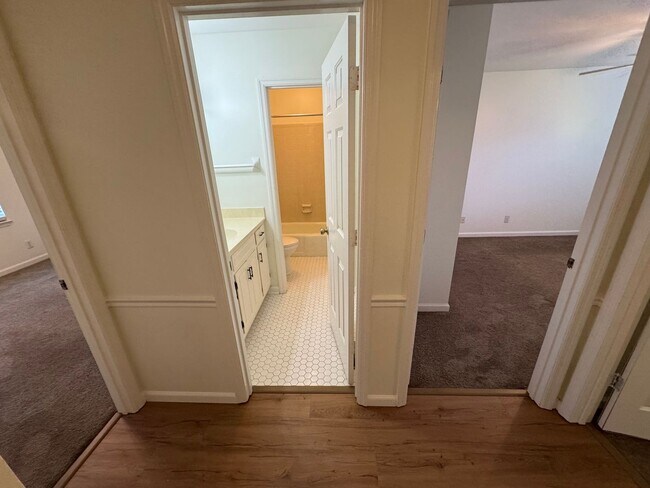Building Photo - Brentwood Pointe Condo in Cool Springs