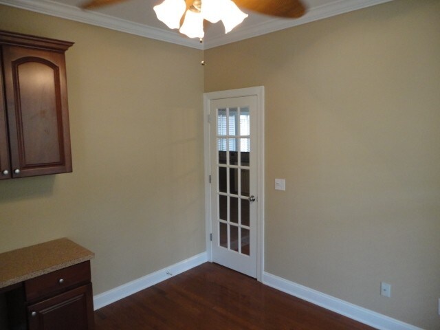 Building Photo - 1417 Flemming House St