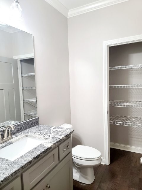 Building Photo - 620 Montrose Dr