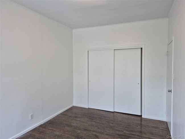 Building Photo - 84-31-84101 101st St