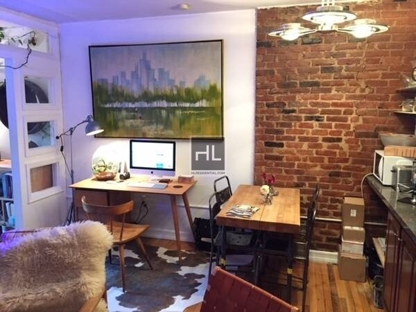 Building Photo - WEST 82 STREET