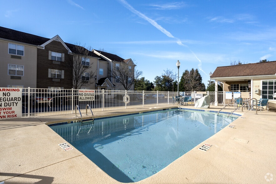 Primary Photo - Vivo Apartments Greenville, LLC.
