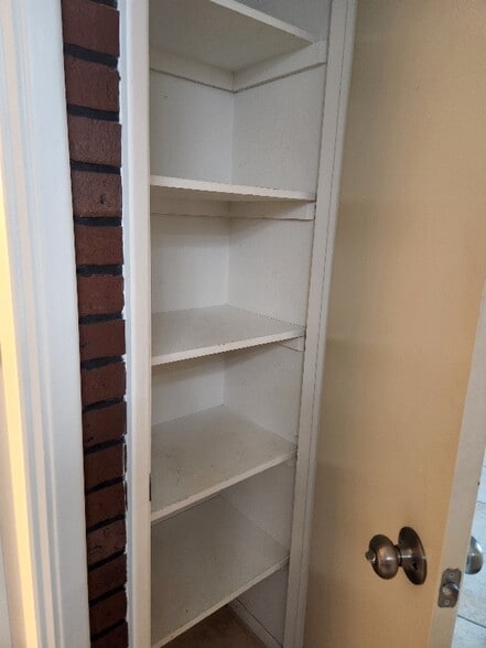 Building Photo - 3033 W Irma Ln