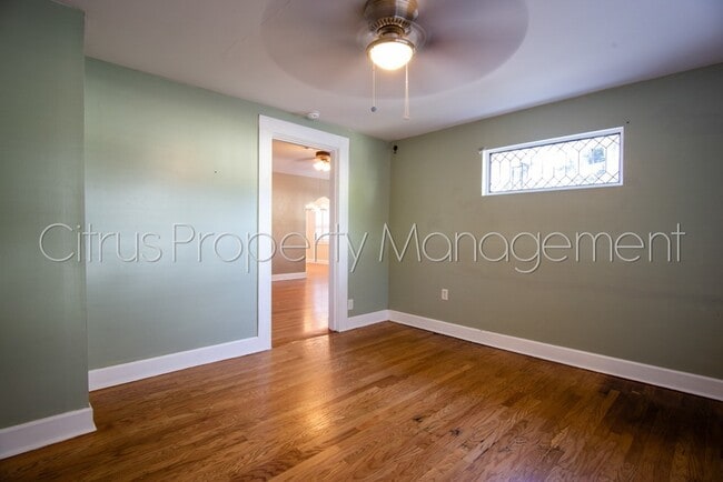 Building Photo - Cute 3/3 Home Near Sodo