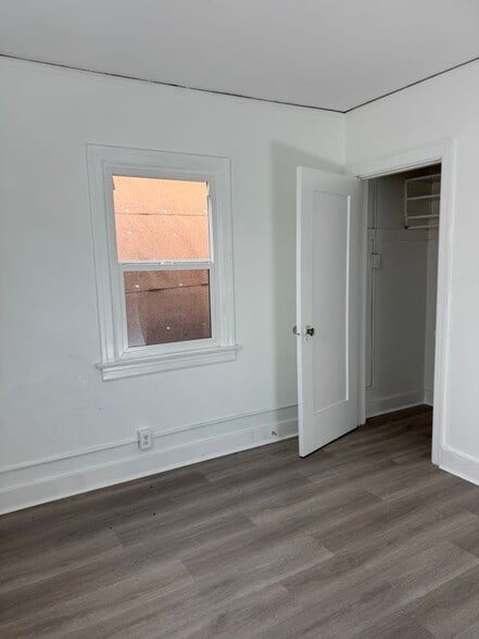 Building Photo - 101 S Cordova St