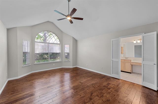 Building Photo - 902 Santa Cruz Dr