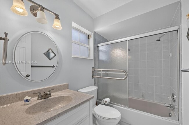 Building Photo - 13440 SW 28th St