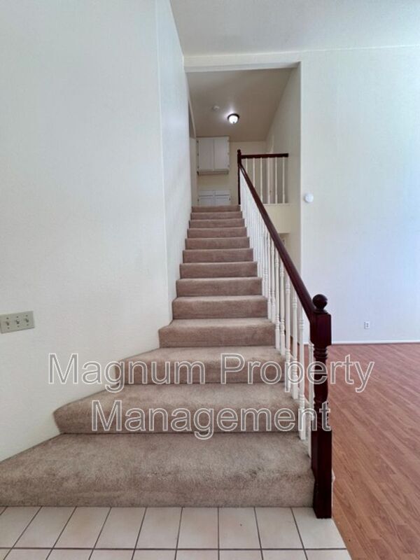Building Photo - 31585 Corte Salinas