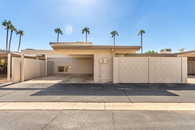 Building Photo - 4971 N Granite Reef Rd