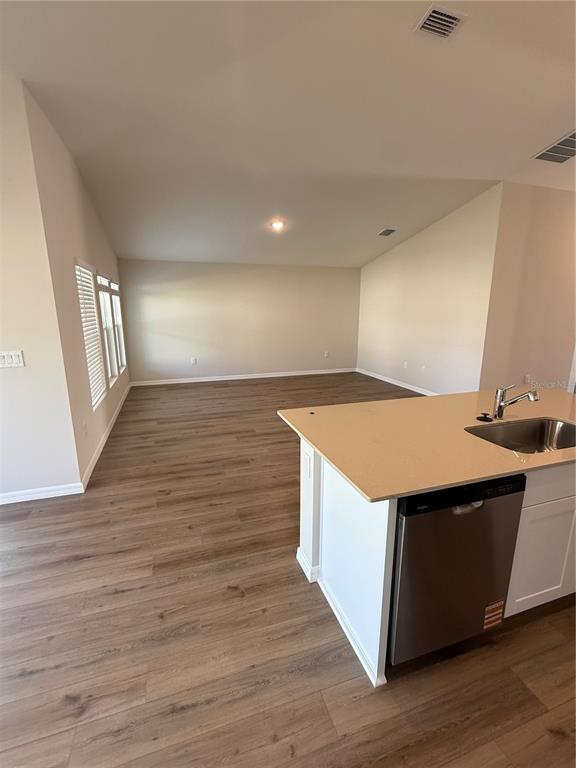 Building Photo - 1241 Tidal St