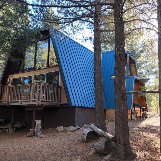 Building Photo - Ski Lease in Tahoe Donner- $2700 per month...