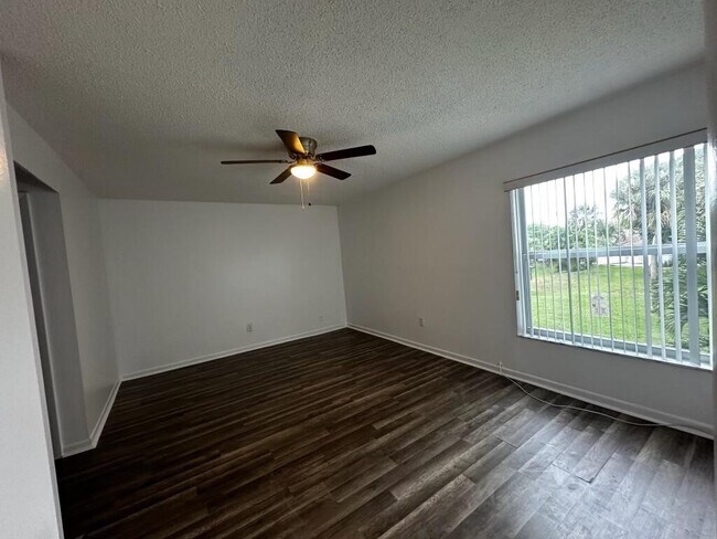 Building Photo - 2600 Fiore Way