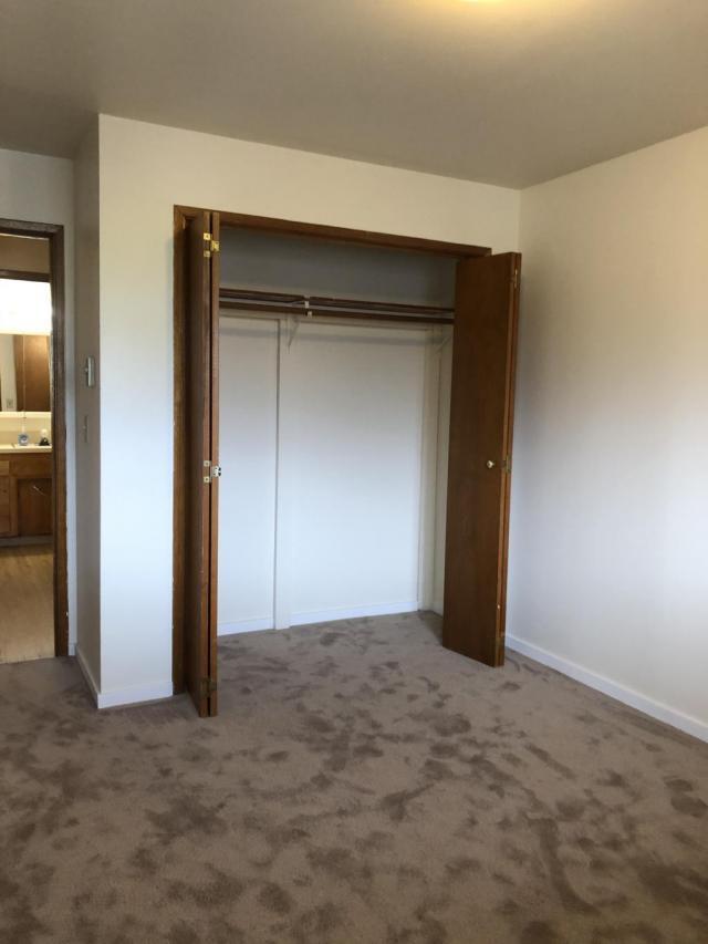 Building Photo - 1 bedroom in Seattle WA 98106
