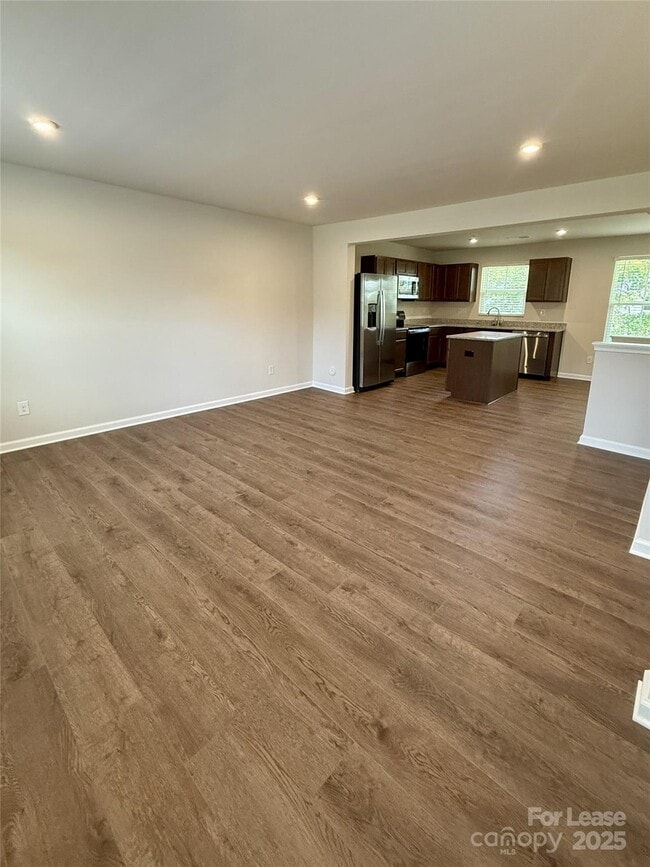 Building Photo - 7726 Capstan Trl