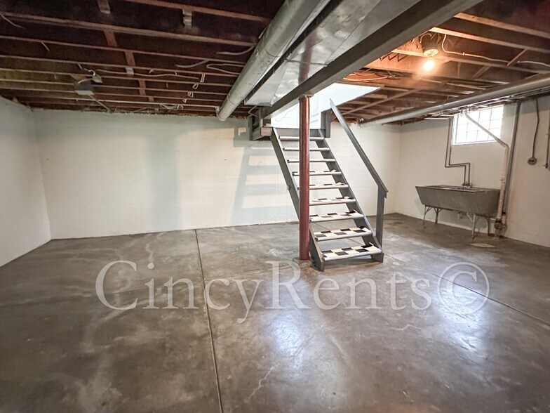 Building Photo - 4311 Homer Ave