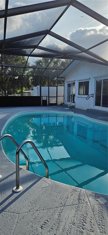 Building Photo - 2075 N Keene Rd