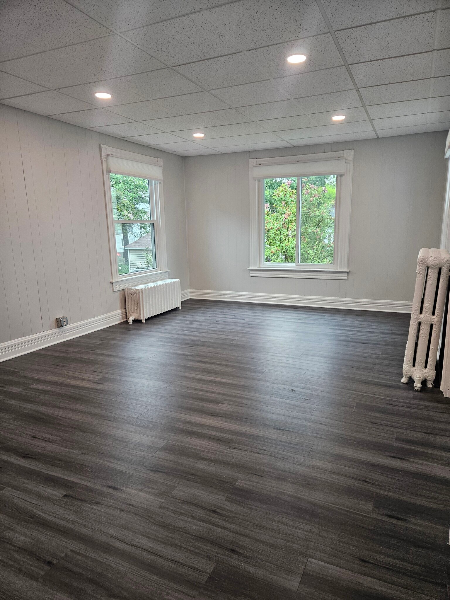 Living room - 919 Arcadian Ave