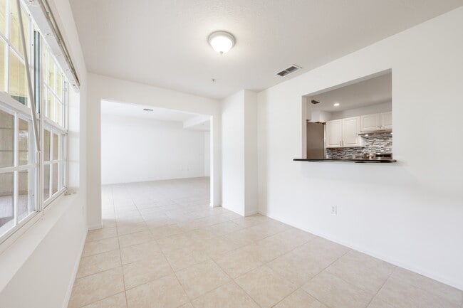 Building Photo - 371 Bobby Jones Rd