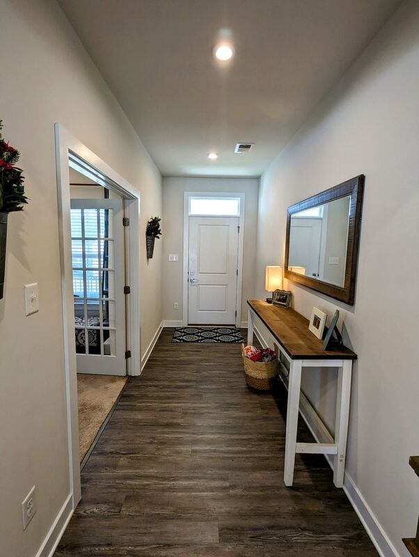 Building Photo - 3836 Knighton Cir