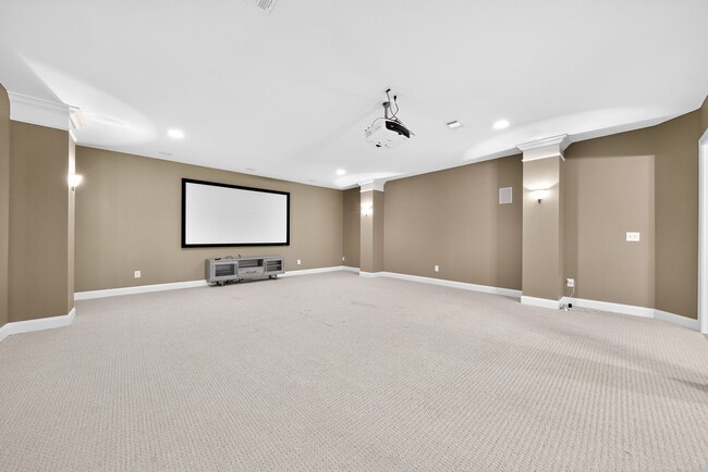 Building Photo - 9027 Cimarron Ct