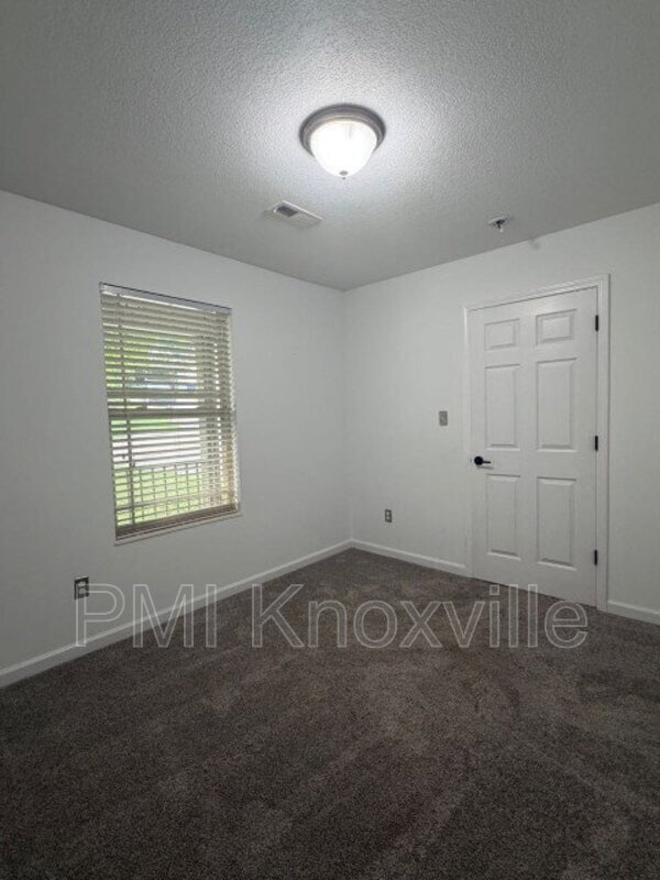 Building Photo - 10311 Boston Ln