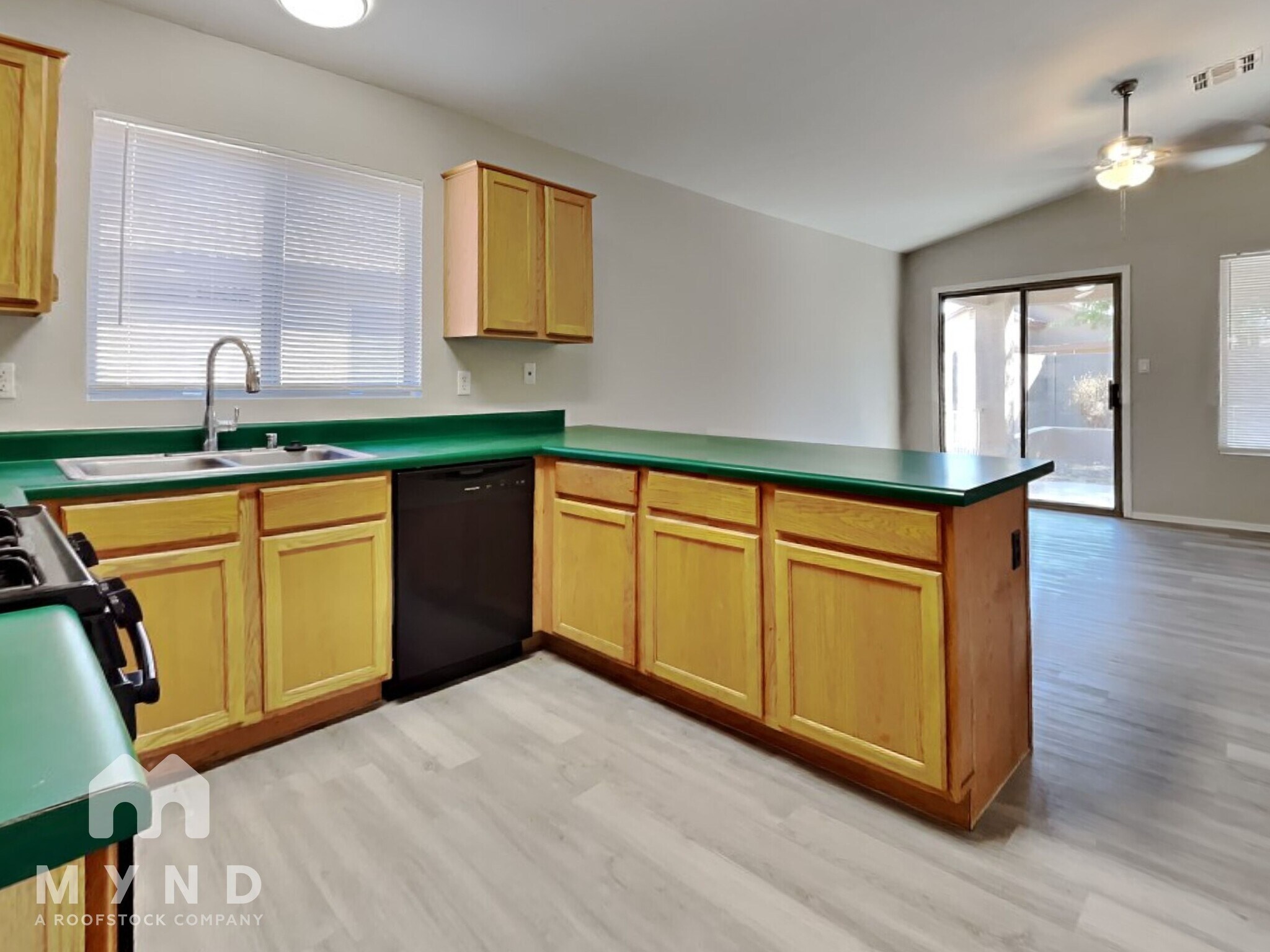 Building Photo - 13229 W Acapulco Ln