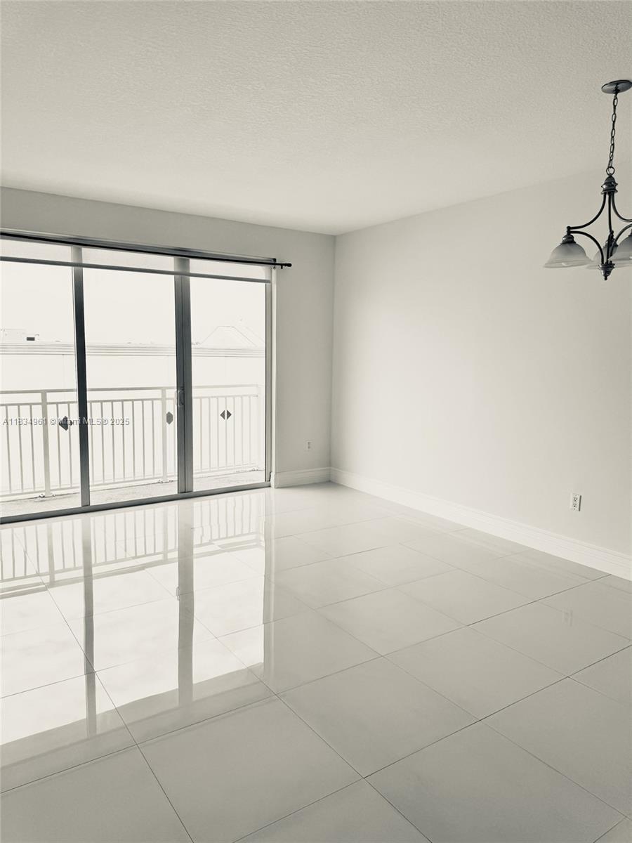 Building Photo - 7275 SW 90th St