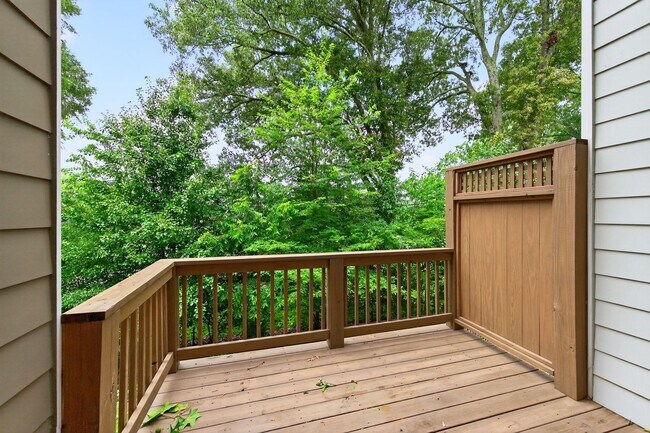 Building Photo - Stunning & Spacious Downtown Kennesaw Townhome 3 Bed 3.5 Bath w/2 Car Garage!