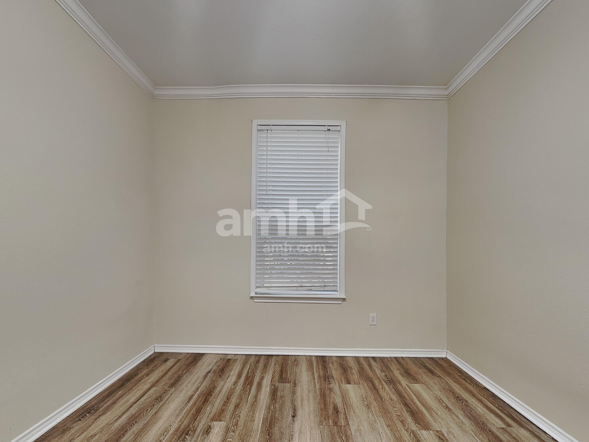 Building Photo - 1511 Cheyenne Trl