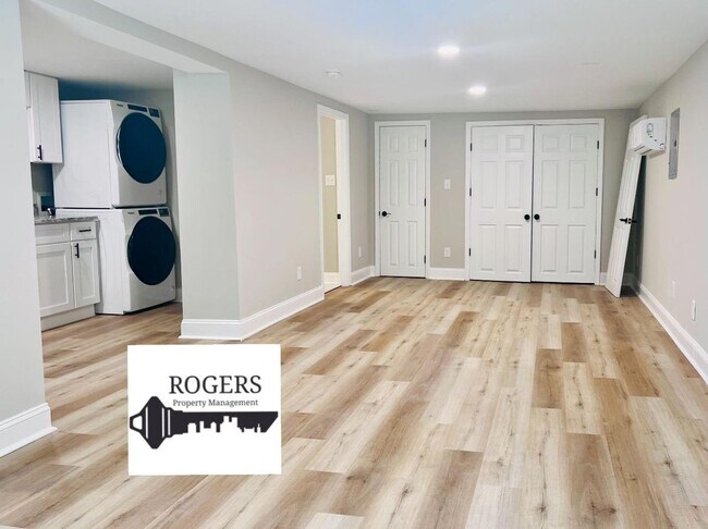 Building Photo - Newly Renovated Studio Apt. - Creedmoor
