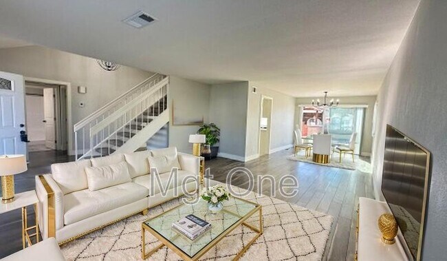 Building Photo - 25683 San Lupe Ave