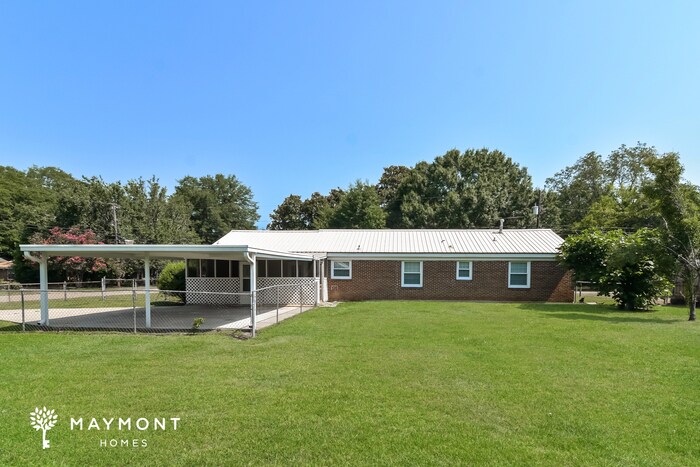 Building Photo - 1140 Faulk Ave