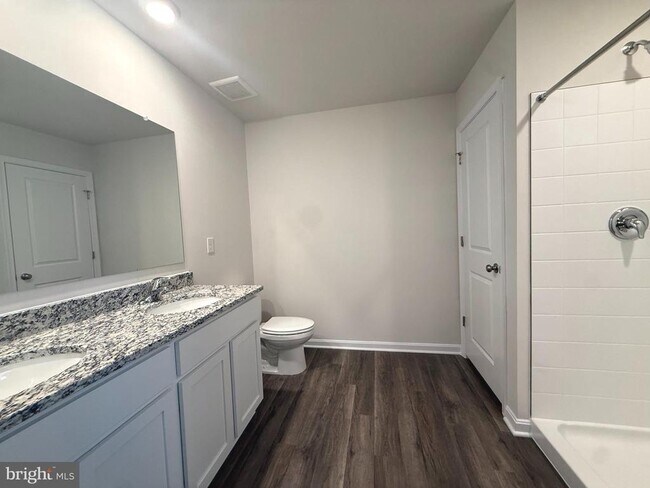 Building Photo - 345 Anconas Blvd