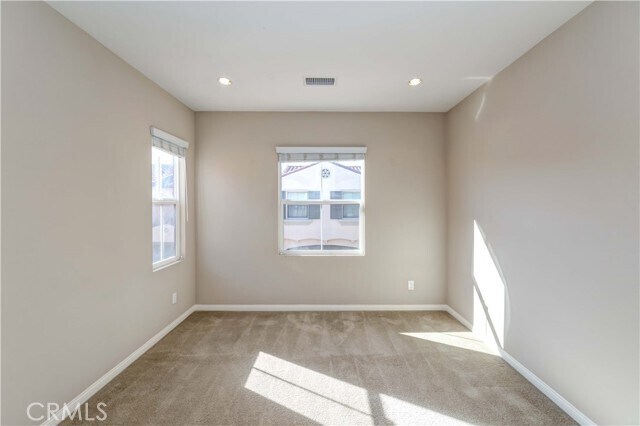 Building Photo - 63 Waterleaf