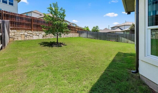 Building Photo - 5210 Watusi Bend