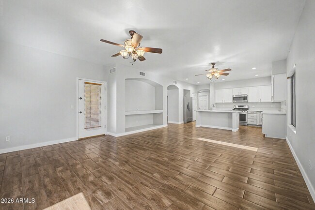 Building Photo - 17446 W Yavapai St