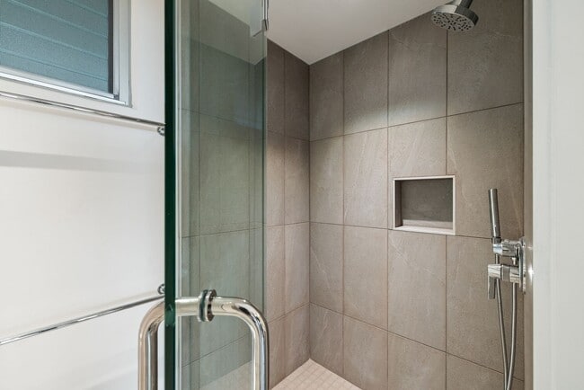 Building Photo - 999 Wilder Ave