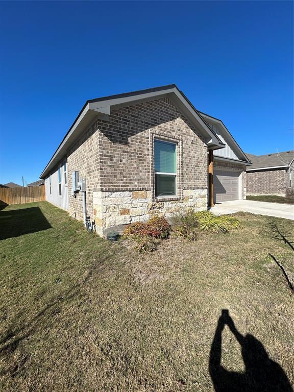 Building Photo - 866 Freedom Cir