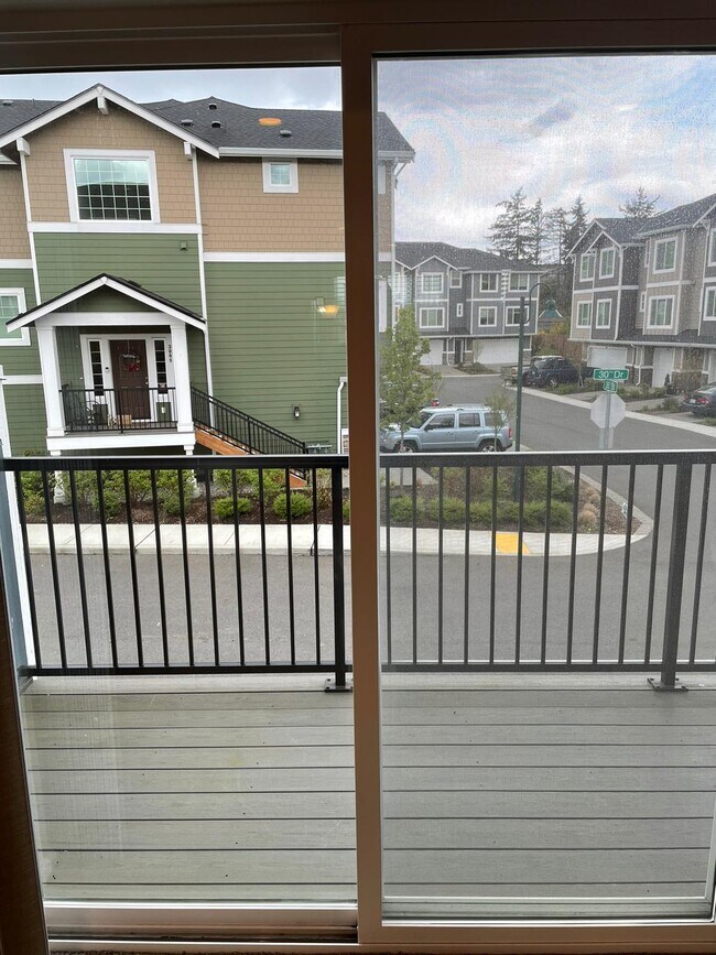 Building Photo - 3507 30th Dr