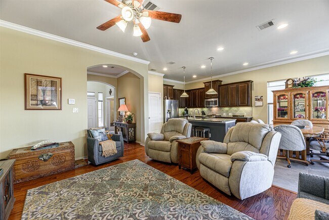Building Photo - 16930 Makanda Dr