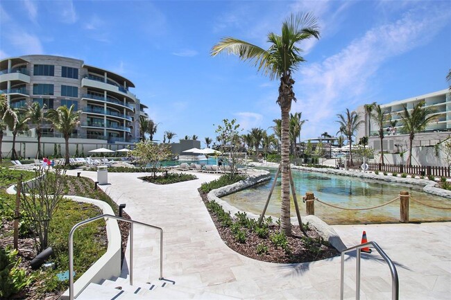 Building Photo - 1591 Gulf of Mexico Dr