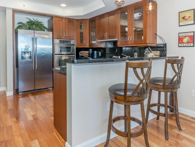 Building Photo - 3610 Gardens Pkwy