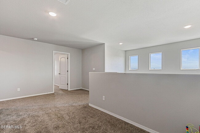 Building Photo - 3945 Desert Dunes Dr