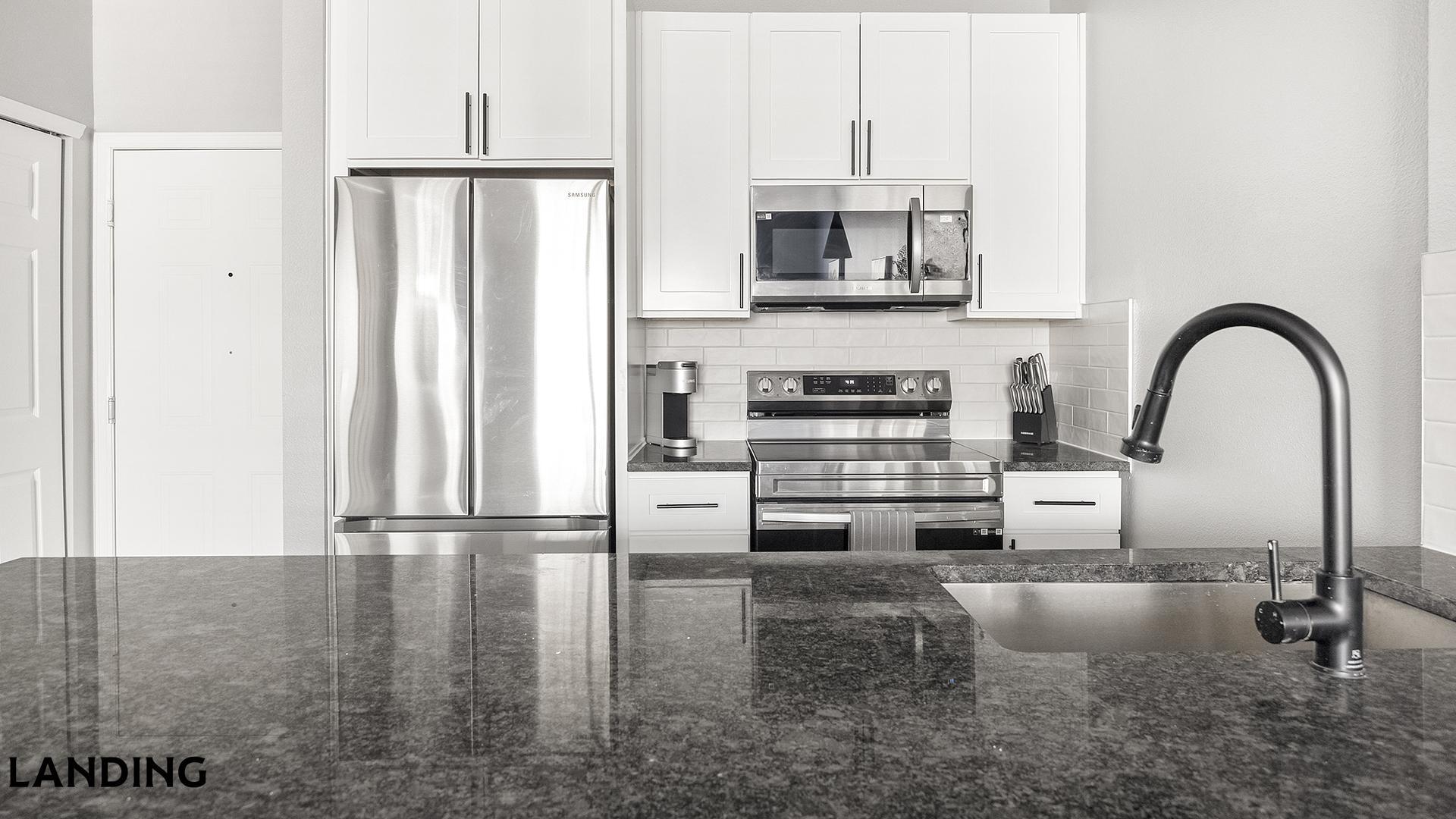 Building Photo - 901 Colorado Blvd